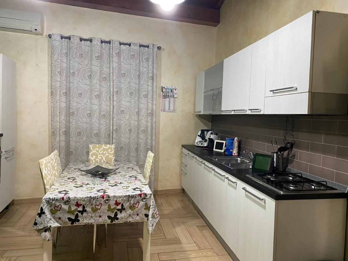 The “B” House Apartment Catania Exterior photo