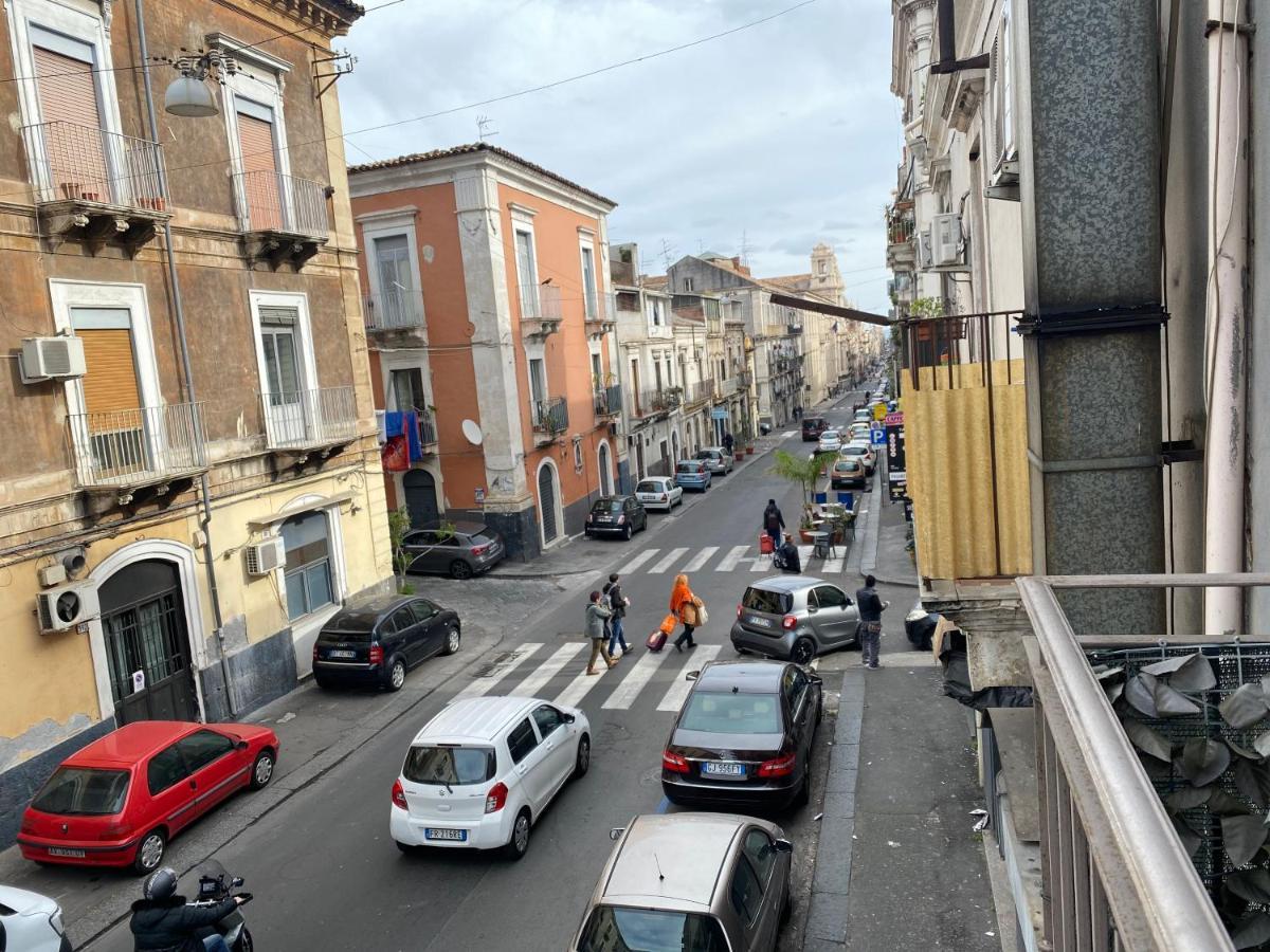 The “B” House Apartment Catania Exterior photo